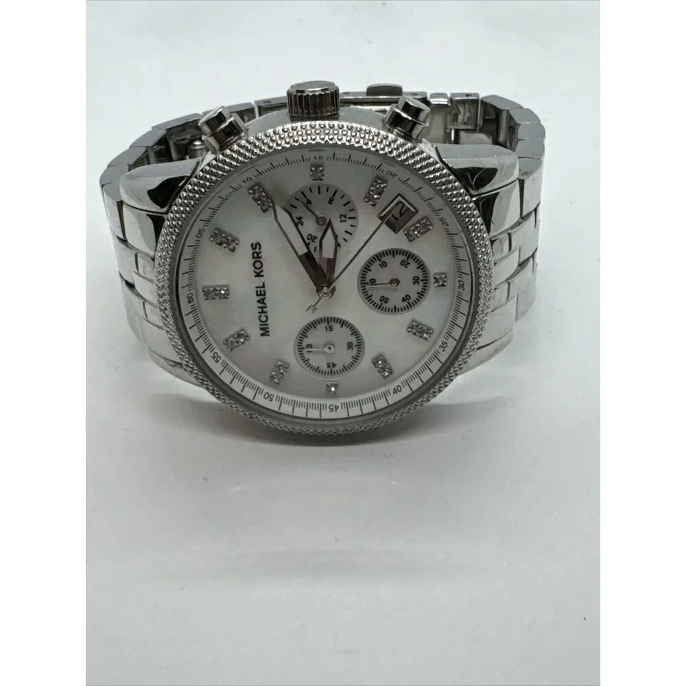 Michael Kors MK5020 Women Silver Stainless Steel Analog Dial Wrist Watch JNA278